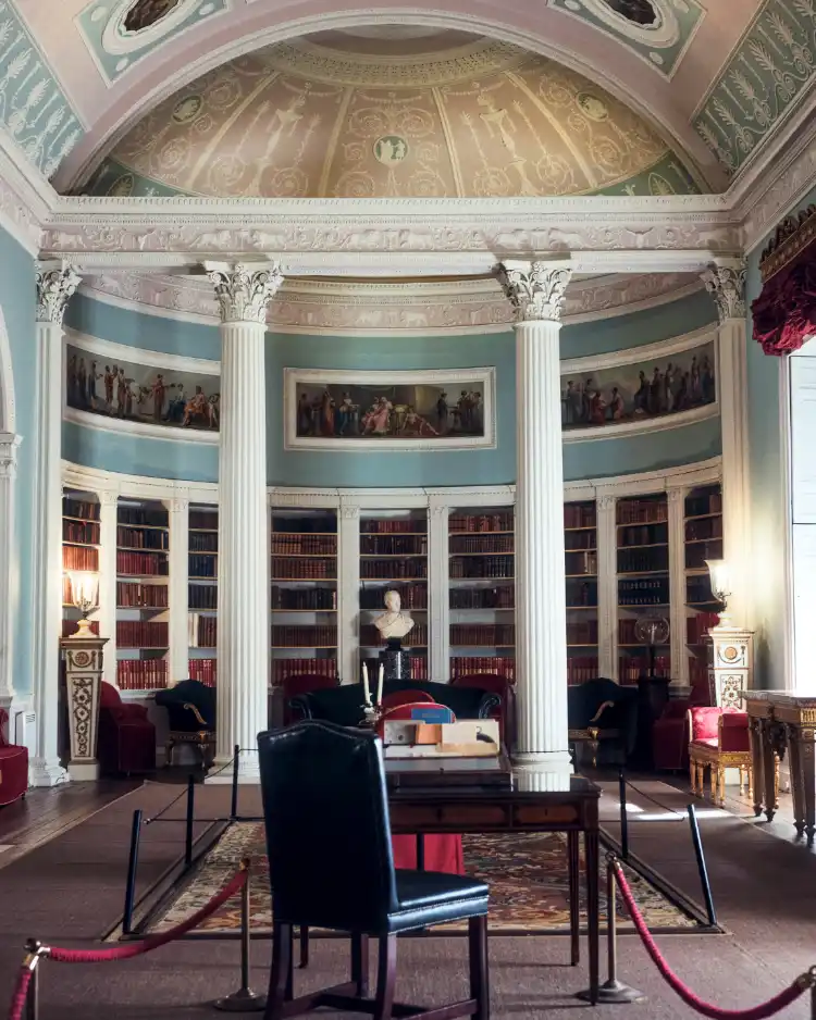 The library at Kenwood House